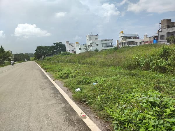 Commercial site for sale